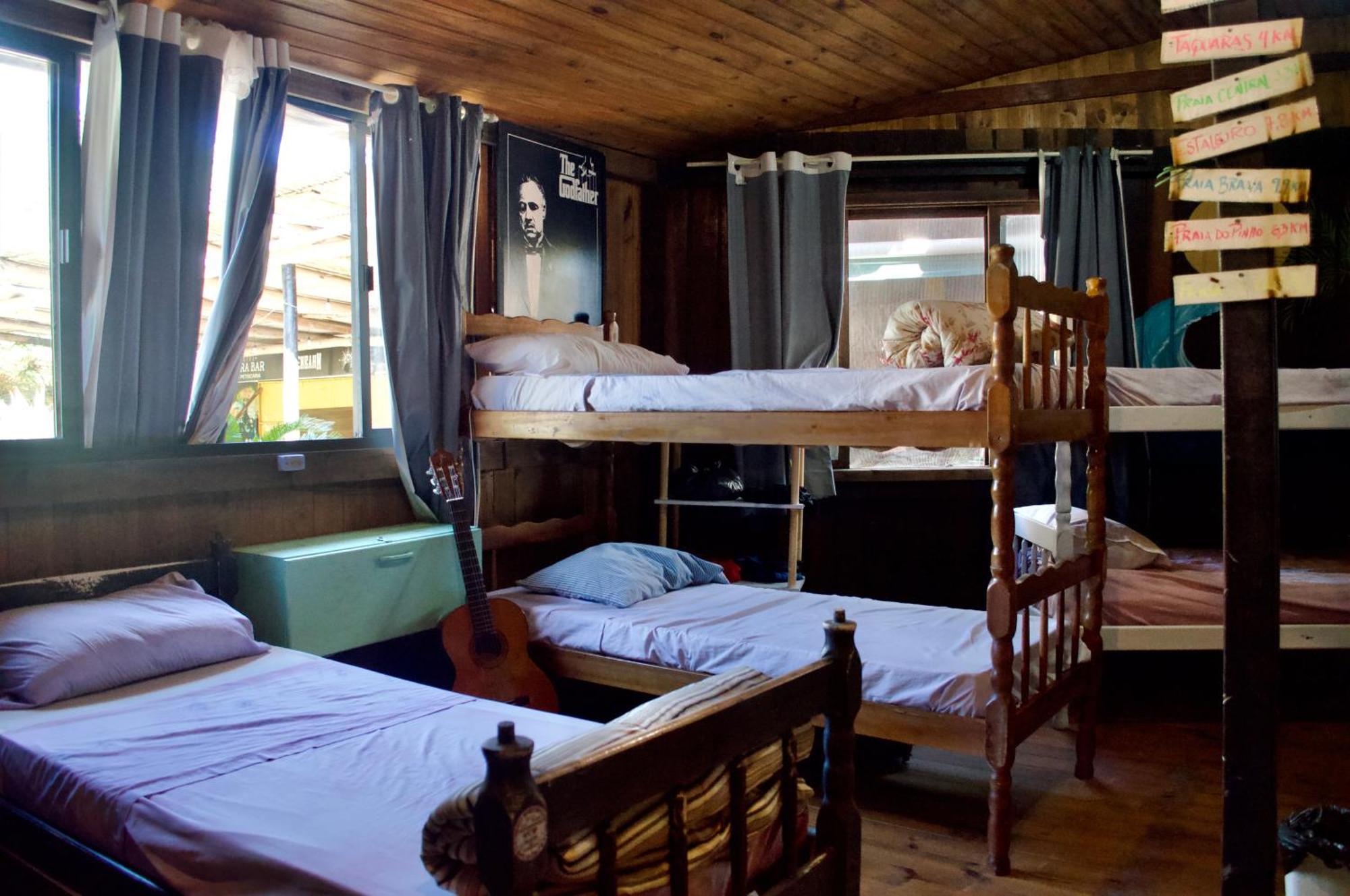 Hostel Barra Bar Балнеариу-Камбориу Экстерьер фото